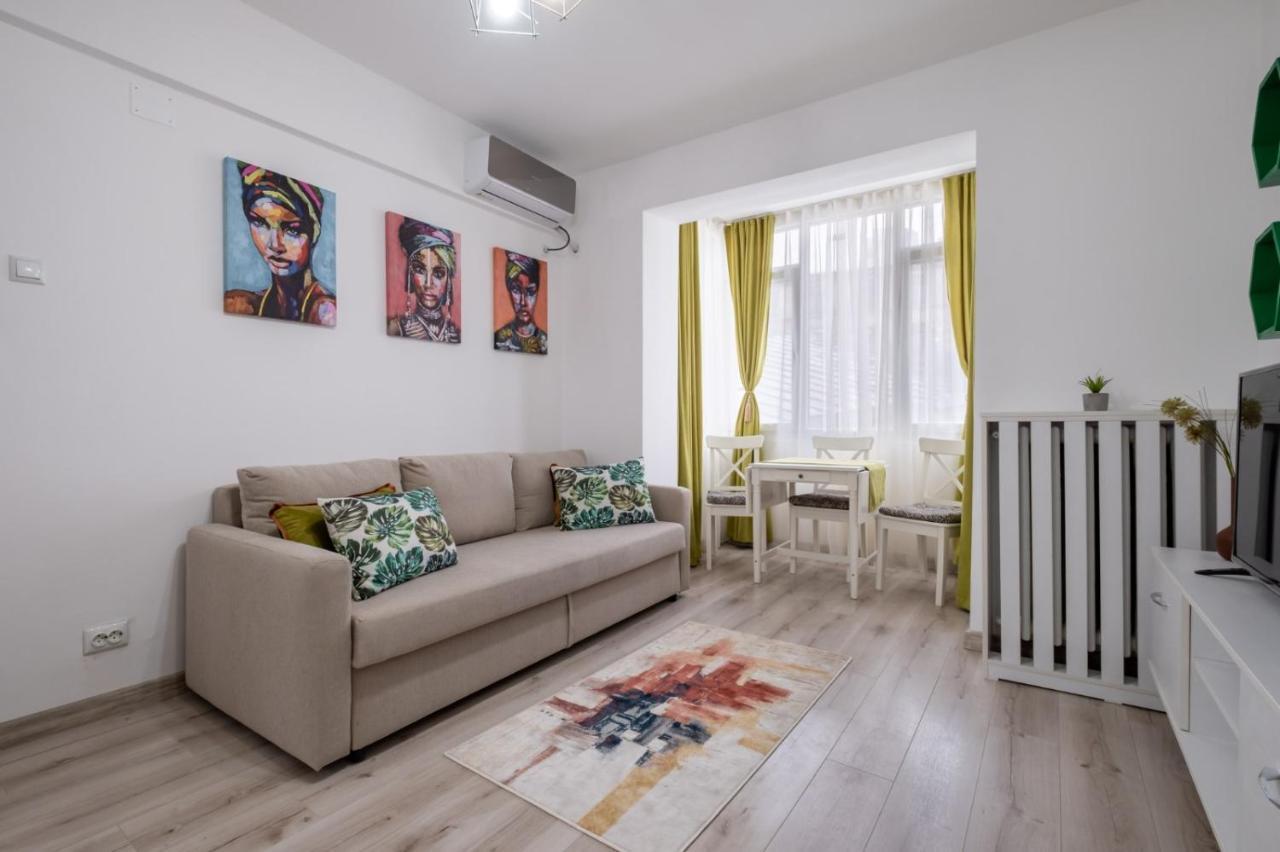 Laroka House Cosy And Modern Apartment Universitate-City Centre Бухарест Екстер'єр фото